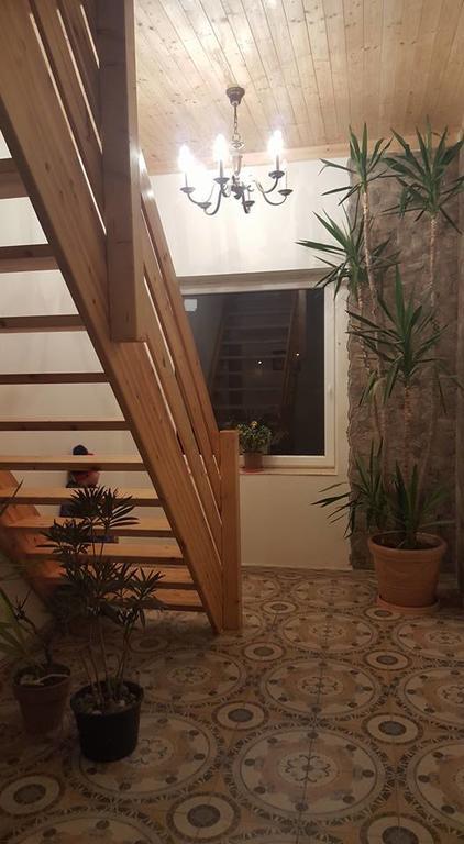 Farm Stay Nh Stables Nyrany Экстерьер фото